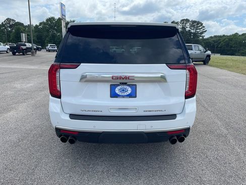 Used 2021 GMC Yukon Denali w/ Denali Ultimate Package RWD image 4