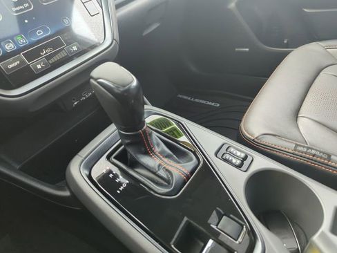 Used 2025 Subaru Crosstrek 2.5i Limited image 29
