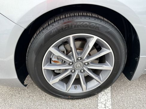 Used 2018 Acura TLX w/ Technology Package image 19