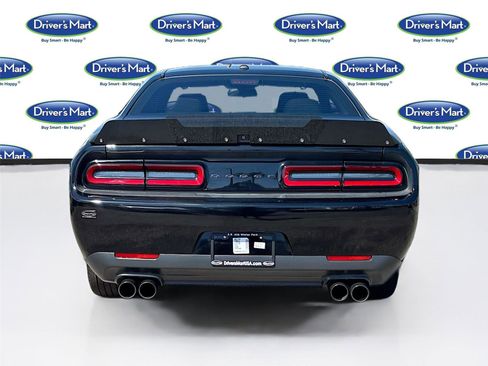 Used 2020 Dodge Challenger SXT w/ Blacktop Package image 6