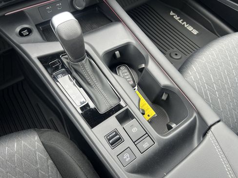 New 2026 Nissan Sentra SV image 8