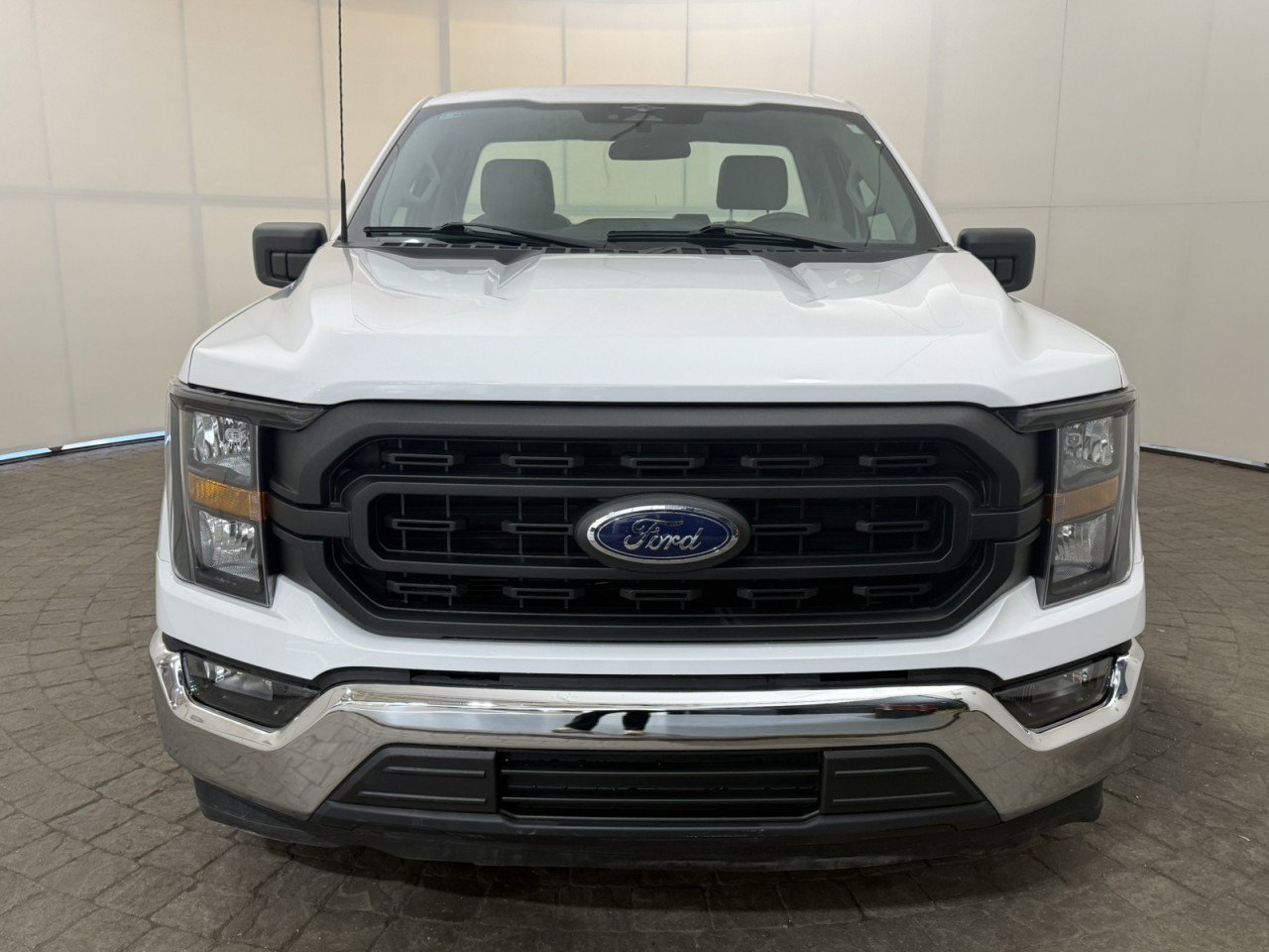Used 2023 Ford F150 XL w/ XL Chrome Appearance Package RWD image 2