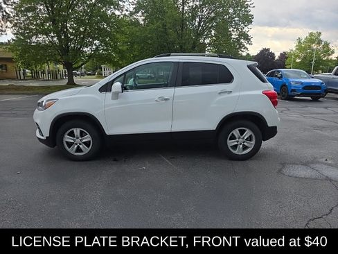 Used 2020 Chevrolet Trax LT w/ Driver Confidence Package AWD/4WD image 5