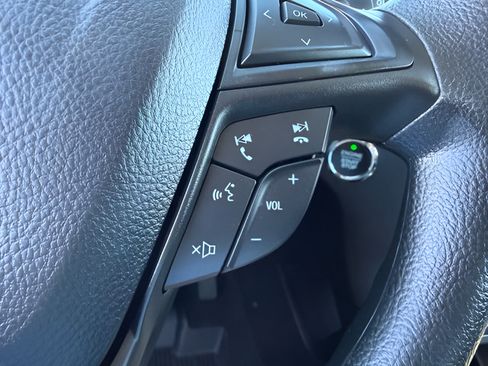 Used 2024 Ford Edge SE w/ Black Appearance Package AWD/4WD image 15
