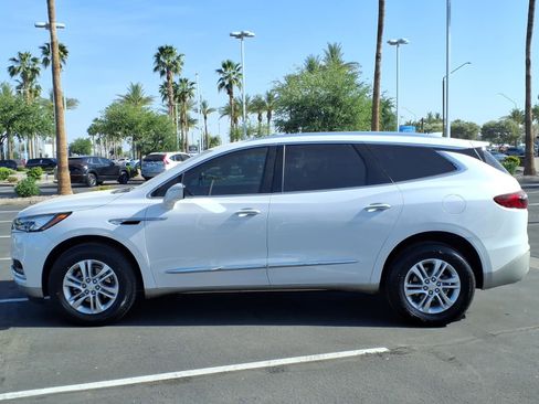 Used 2021 Buick Enclave Essence w/ Trailering Package, 5000 lbs. FWD image 7