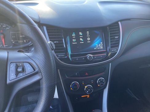 Used 2017 Chevrolet Trax LS w/ LPO, Cargo Package image 13