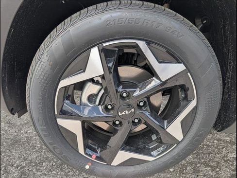 New 2026 Kia Seltos EX AWD/4WD image 16