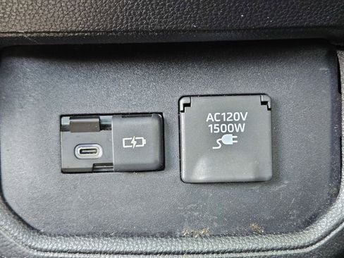 Used 2023 Toyota Highlander Platinum AWD/4WD image 15