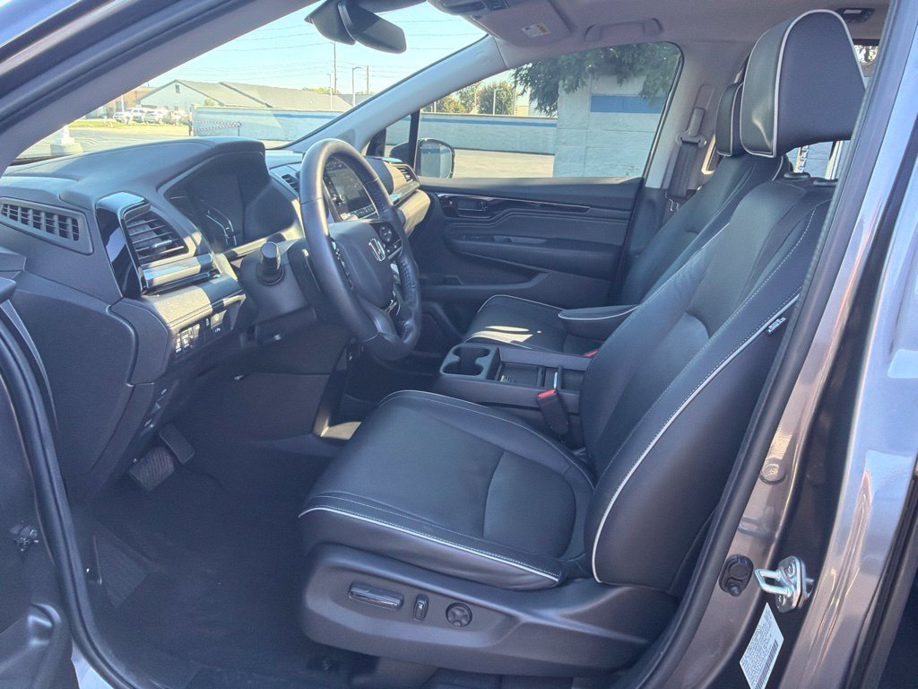 Certified 2024 Honda Odyssey Elite image 17