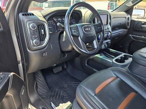 Certified 2020 GMC Sierra 1500 AT4 w/ AT4 Premium Package AWD/4WD image 12