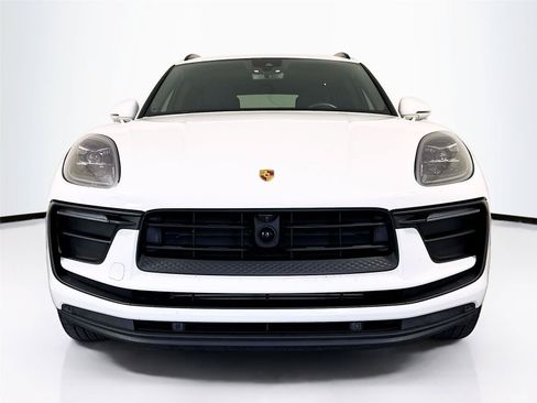 Used 2023 Porsche Macan Turbo AWD/4WD image 27