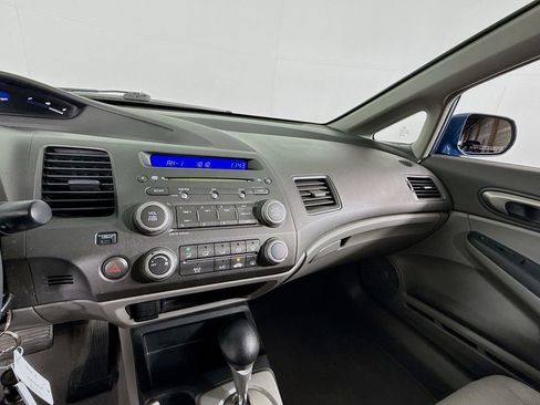Used 2010 Honda Civic LX image 18
