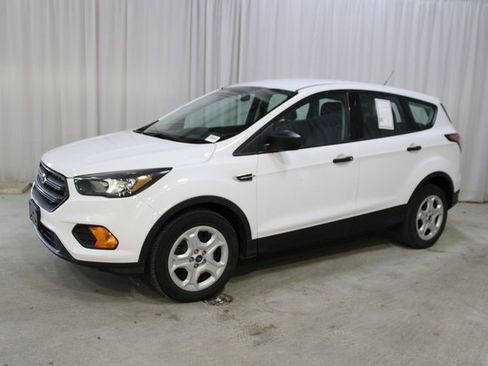 Used 2018 Ford Escape S image 3
