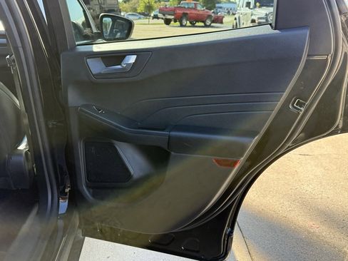 Used 2023 Ford Escape ST-Line image 28