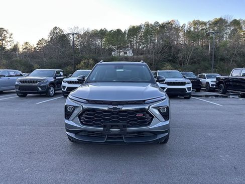 Used 2024 Chevrolet TrailBlazer RS w/ Driver Confidence Package image 8