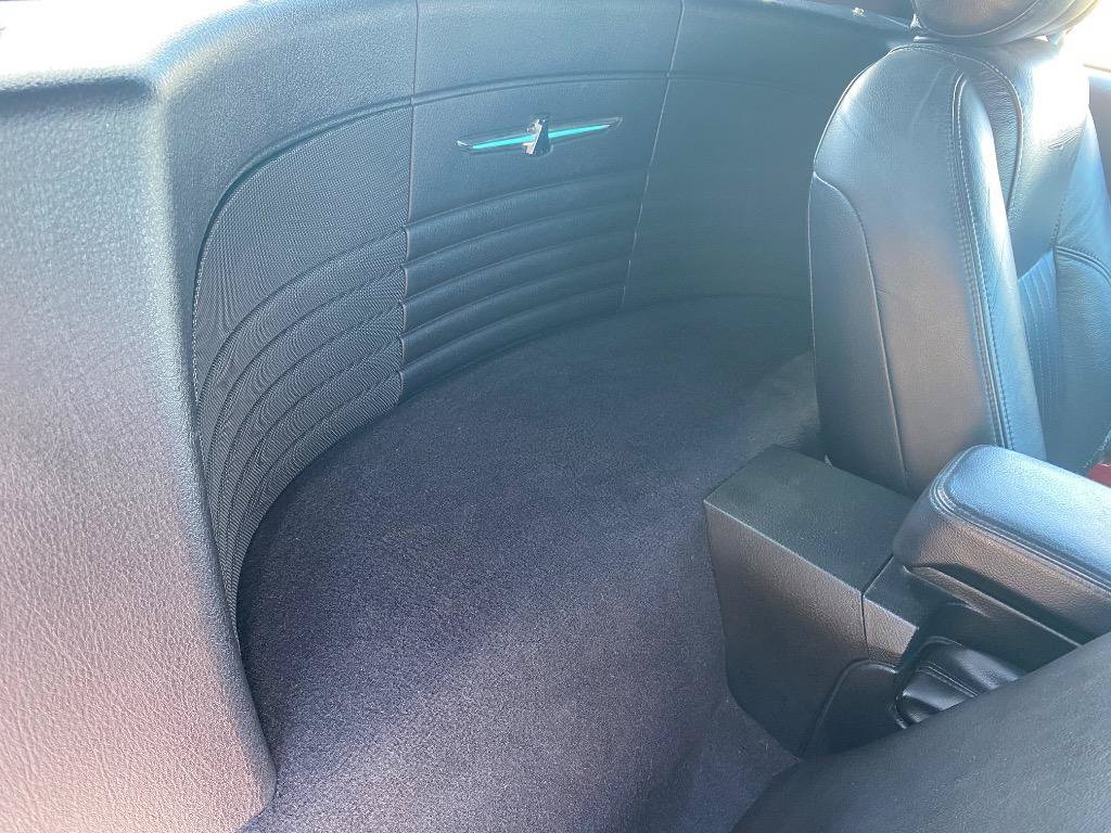 Used 2004 Ford Thunderbird RWD image 23