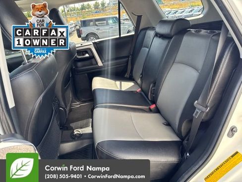 Used 2021 Toyota 4Runner SR5 Premium w/ Moonroof Package AWD/4WD image 12