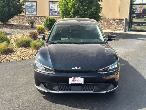 Used 2024 Kia EV6 Light AWD/4WD image 4