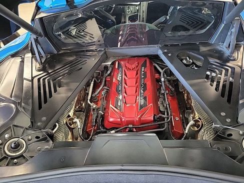 Used 2021 Chevrolet Corvette Stingray Premium Cpe w/ Z51 Performance Package RWD image 5