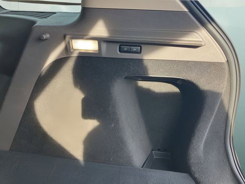 Used 2022 Lincoln Corsair Reserve w/ Elements Package image 34