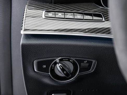Used 2019 Mercedes-Benz E 63 AMG S image 11