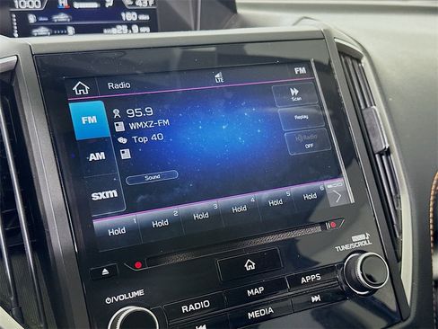 Used 2020 Subaru Crosstrek 2.0i Limited w/ Moonroof Package w/Navigation image 27