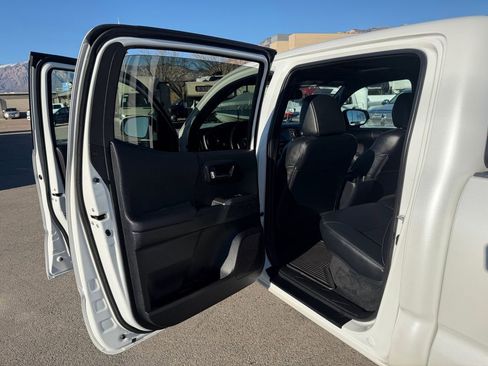 Used 2023 Toyota Tacoma TRD Sport w/ TRD Premium Sport Package image 23