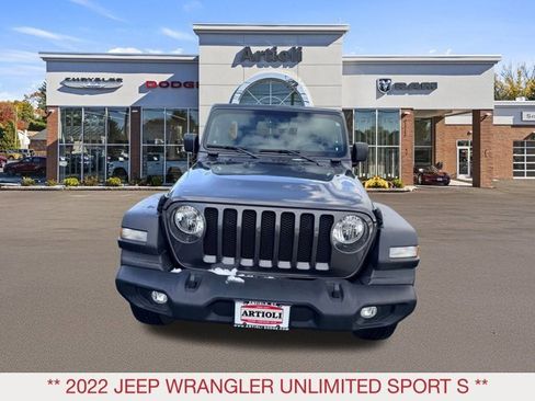 Certified 2022 Jeep Wrangler Unlimited Sport image 3
