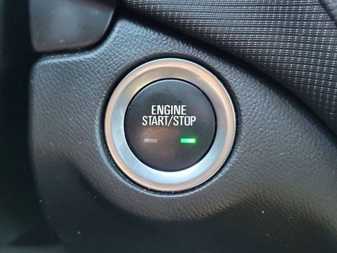 Used 2022 Chevrolet Equinox RS w/ RS Leather Package image 30