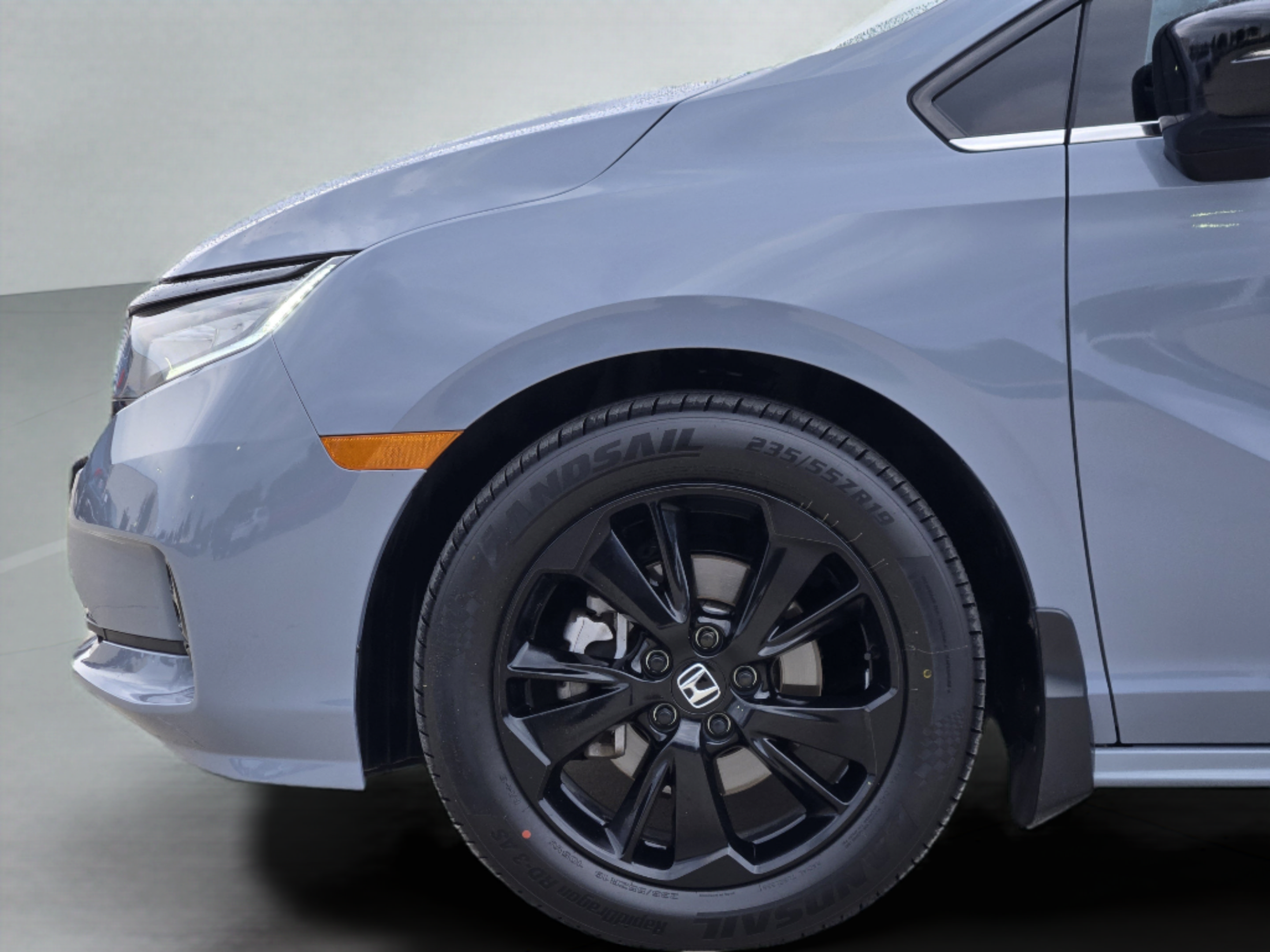 Certified 2024 Honda Odyssey Sport image 30