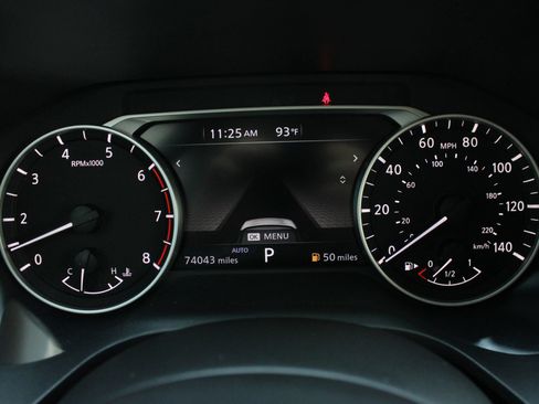 Used 2023 Nissan Rogue SV AWD/4WD image 35