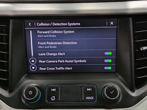 Used 2023 GMC Acadia SLE w/ Driver Convenience Package AWD/4WD image 8