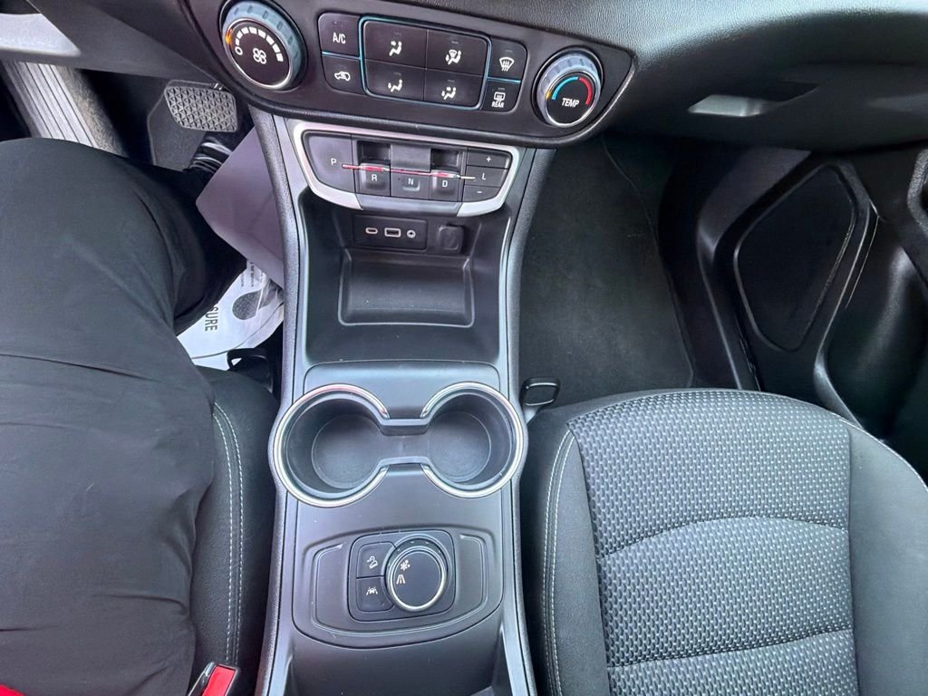 Used 2023 GMC Terrain SLE w/ Elevation Edition FWD image 35