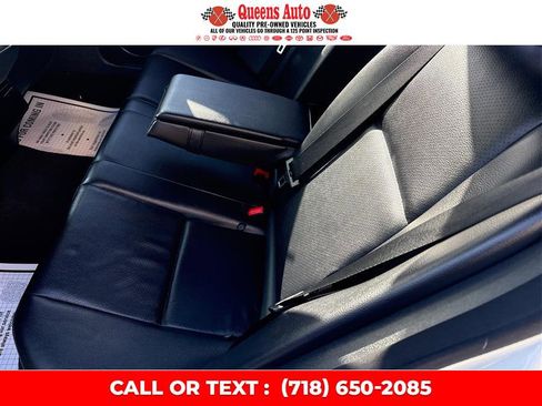 Used 2013 Mercedes-Benz C 300 Sport w/ Multimedia Pkg image 16