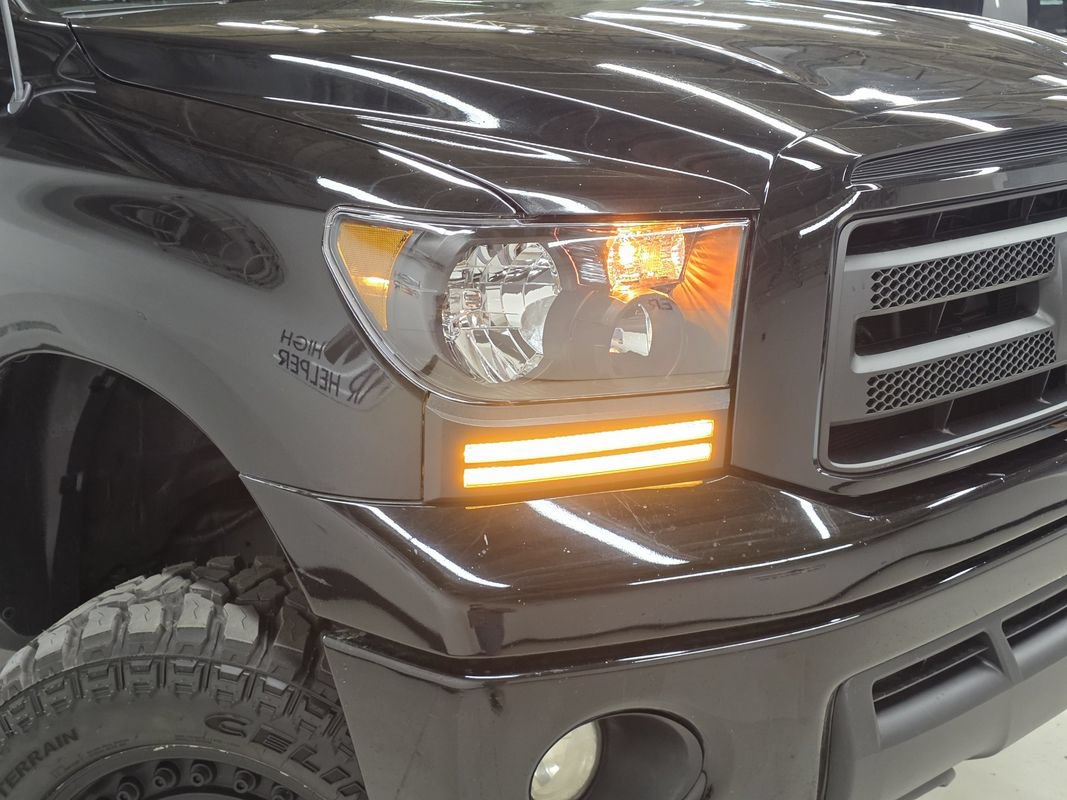 Used 2012 Toyota Tundra 4x4 CrewMax w/ SR5 Pkg image 35