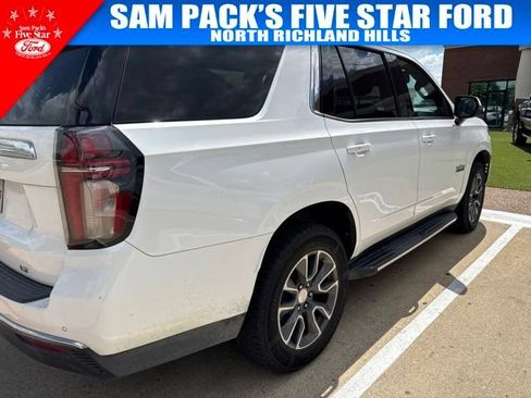 Used 2021 Chevrolet Tahoe LT w/ LT Signature Package RWD image 3