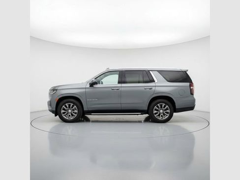 Used 2022 Chevrolet Tahoe LT w/ LT Signature Plus Package image 12