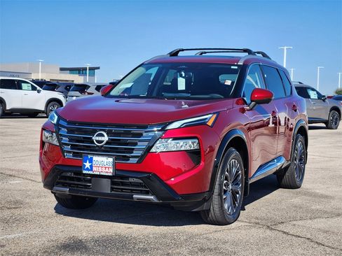 New 2026 Nissan Rogue Platinum w/ Platinum Premium Package image 2