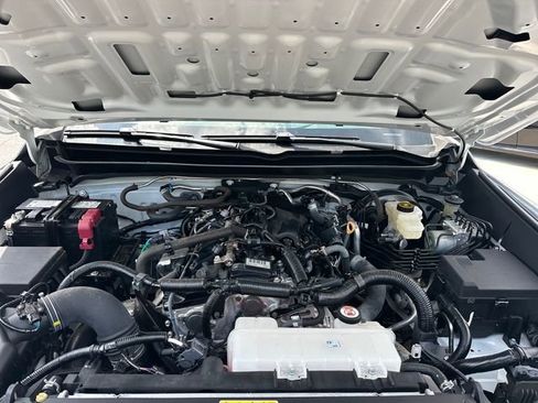 Used 2024 Toyota Tacoma SR AWD/4WD image 25