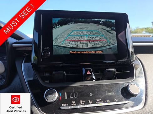 Used 2025 Toyota Corolla Cross AWD Hybrid image 33