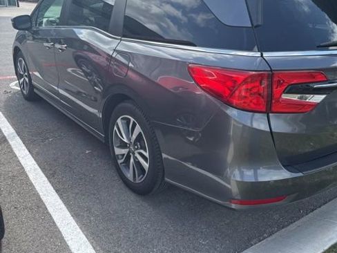 Used 2023 Honda Odyssey Touring image 8