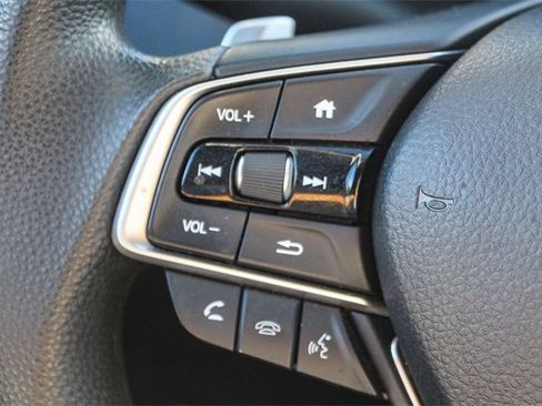 Used 2019 Honda Insight EX image 32