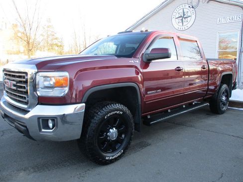 Used 2015 GMC Sierra 2500 SLE image 10