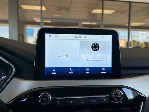 Certified 2022 Ford Escape SE w/ SE Sport Appearance Package AWD/4WD image 17