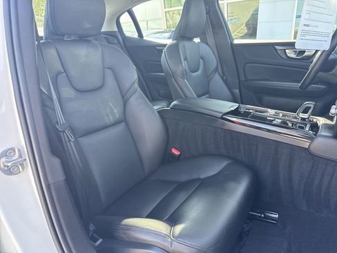 Used 2024 Volvo S60 T8 Plus w/ Climate Package image 27