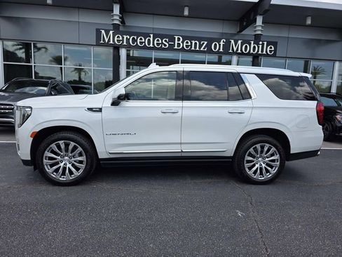 Used 2022 GMC Yukon Denali AWD/4WD image 1