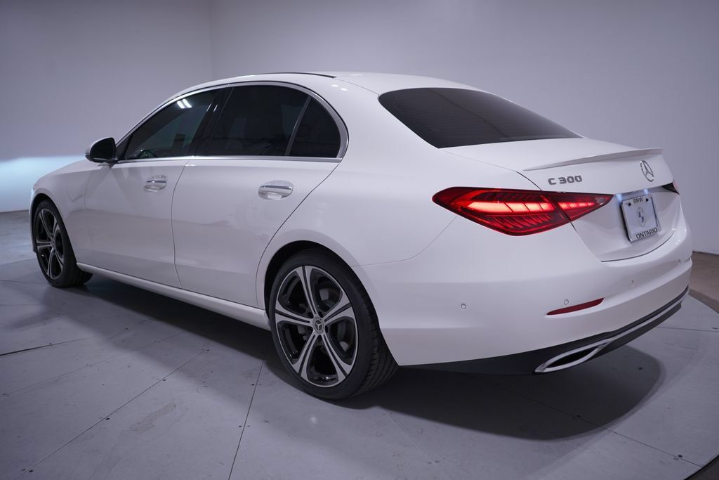 Used 2024 Mercedes-Benz C 300 Sedan image 3