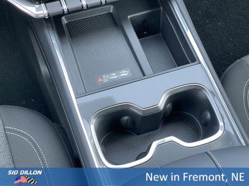 New 2026 GMC Acadia Elevation image 6