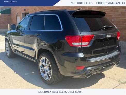 Used 2012 Jeep Grand Cherokee SRT8 w/ Luxury Group II AWD/4WD image 5