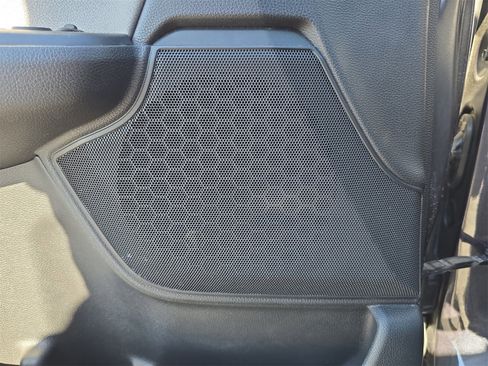 Used 2019 Honda CR-V EX image 15